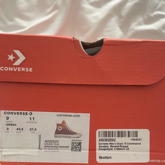 Red/brown converse NEW - Picture 5 of 5